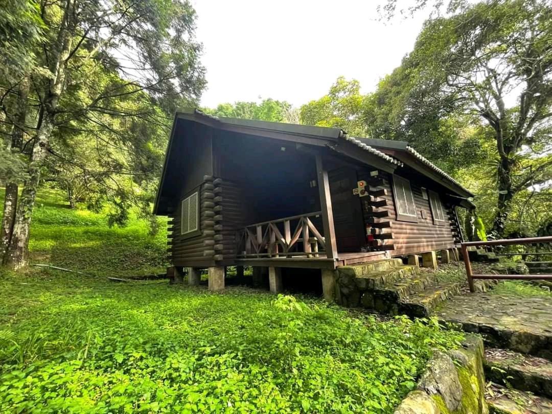 Sun Moon Lake Youth Hostel Yuchi Exterior foto