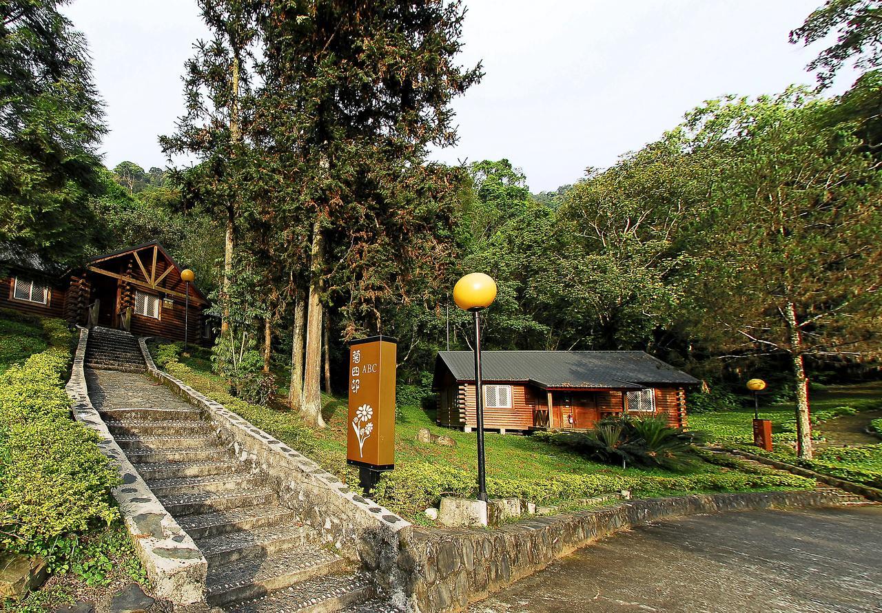 Sun Moon Lake Youth Hostel Yuchi Zimmer foto